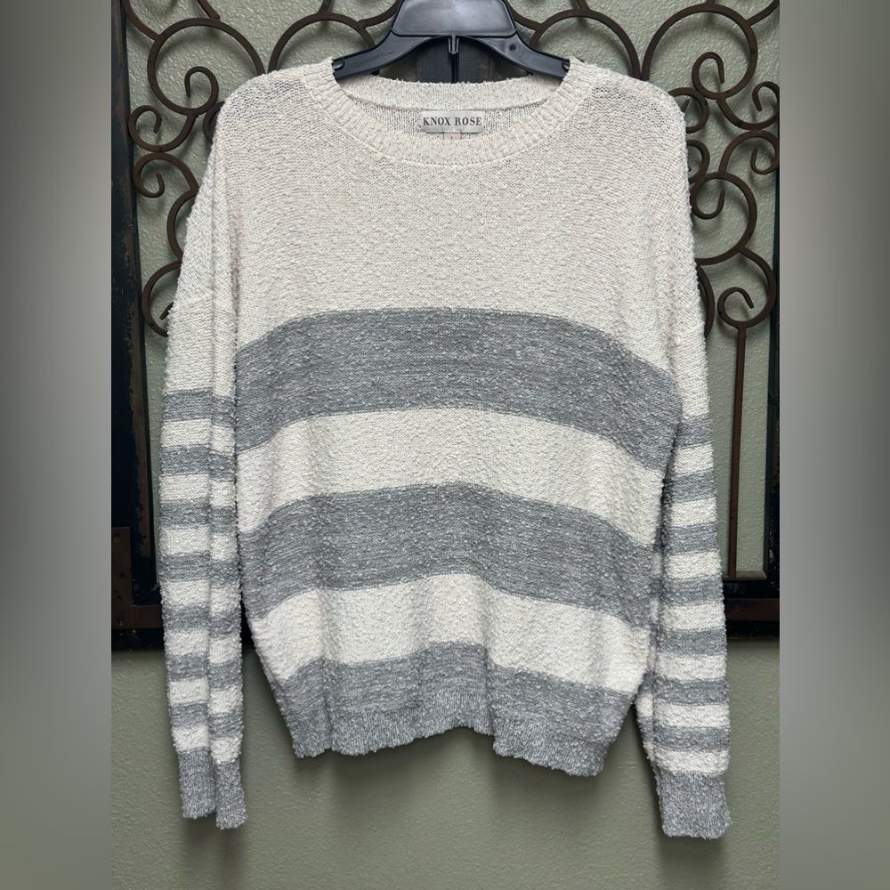 Knox Rose grey/white block knit sweater